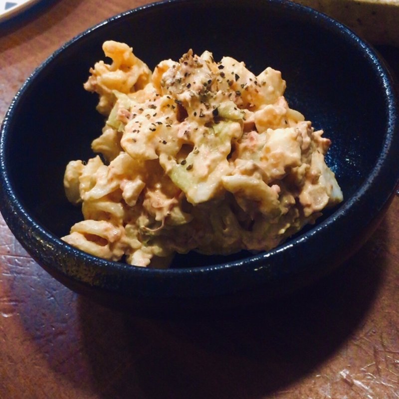 コンビーフマカロニサラダ(浪花ひとくち餃子 餃々 赤羽店 （チャオチャオ）)