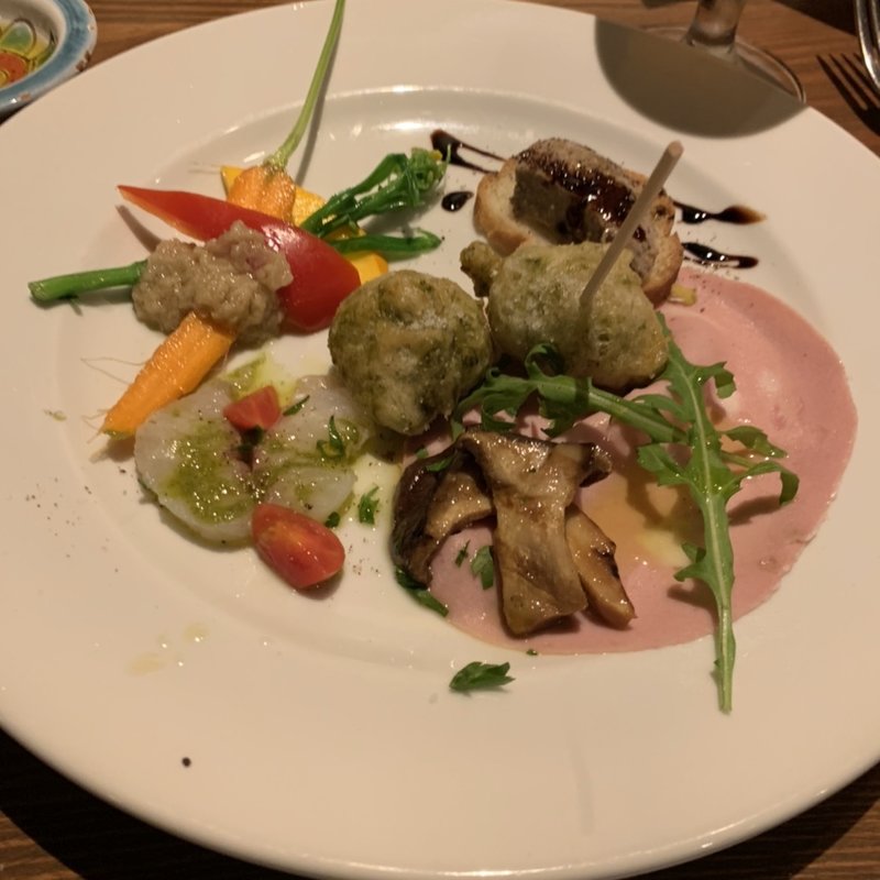 前菜盛り合わせ(ラ キアーヴェ （LA CHIAVE）)