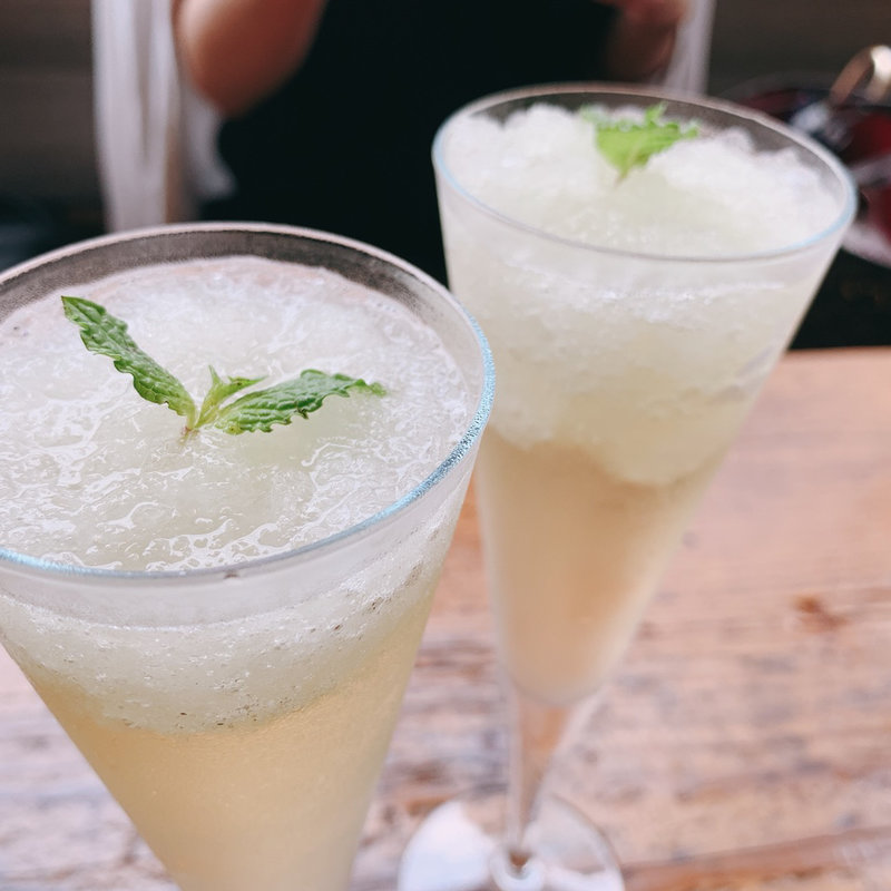 レモンのグラニテ&スパークリングワイン(BISTRO TORICOYA)