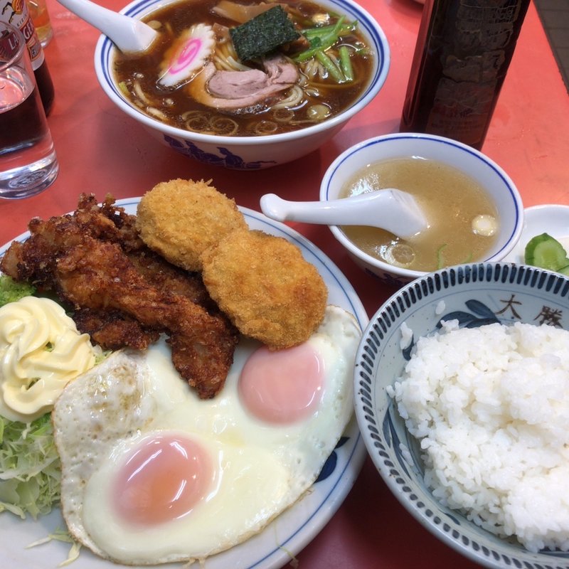ミックス定食(大勝軒)