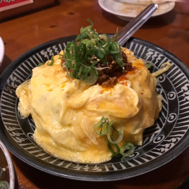 坦々オムチャーハン(美味しい集会所 平和園 熊野店 )