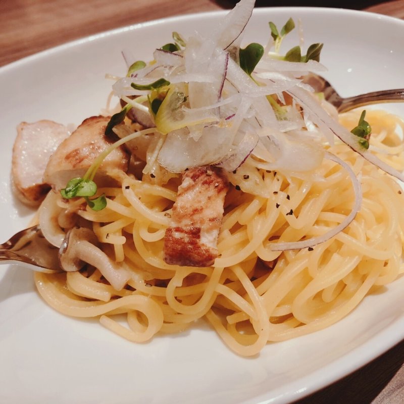 赤鶏の味噌クリームパスタ　〜白トリュフオリーブオイル仕上げ〜(高倉町珈琲 大井町店)