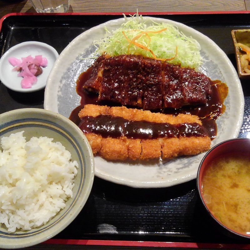 味噌カツ(名古屋名物 名古屋丸八食堂 豊田店)