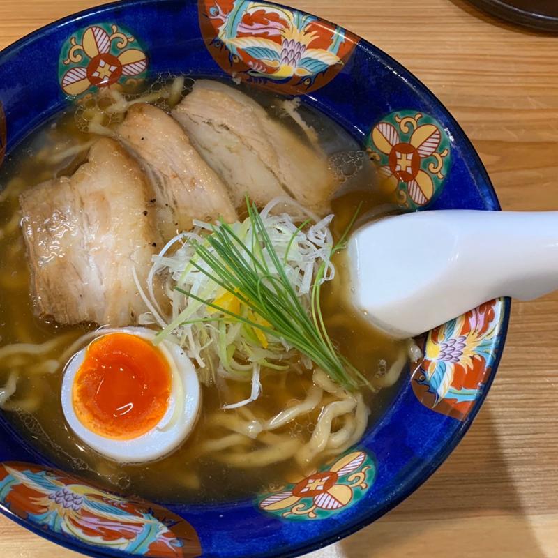 手揉み醤油らーめん(麺FACTORY JAWS 2nd)