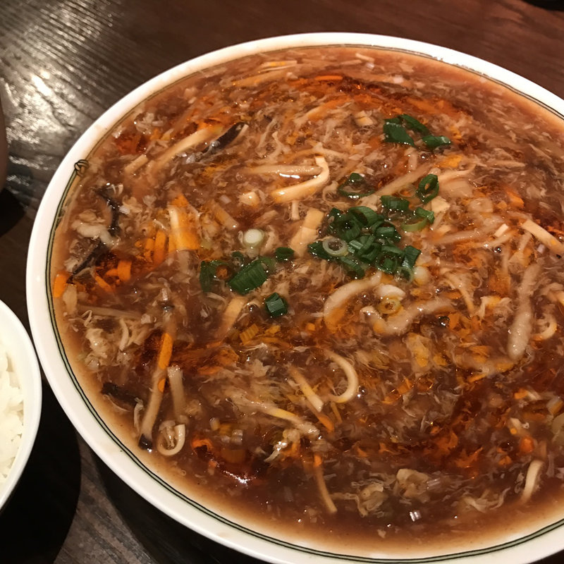 サンラータン(中国飯店 紫玉蘭)