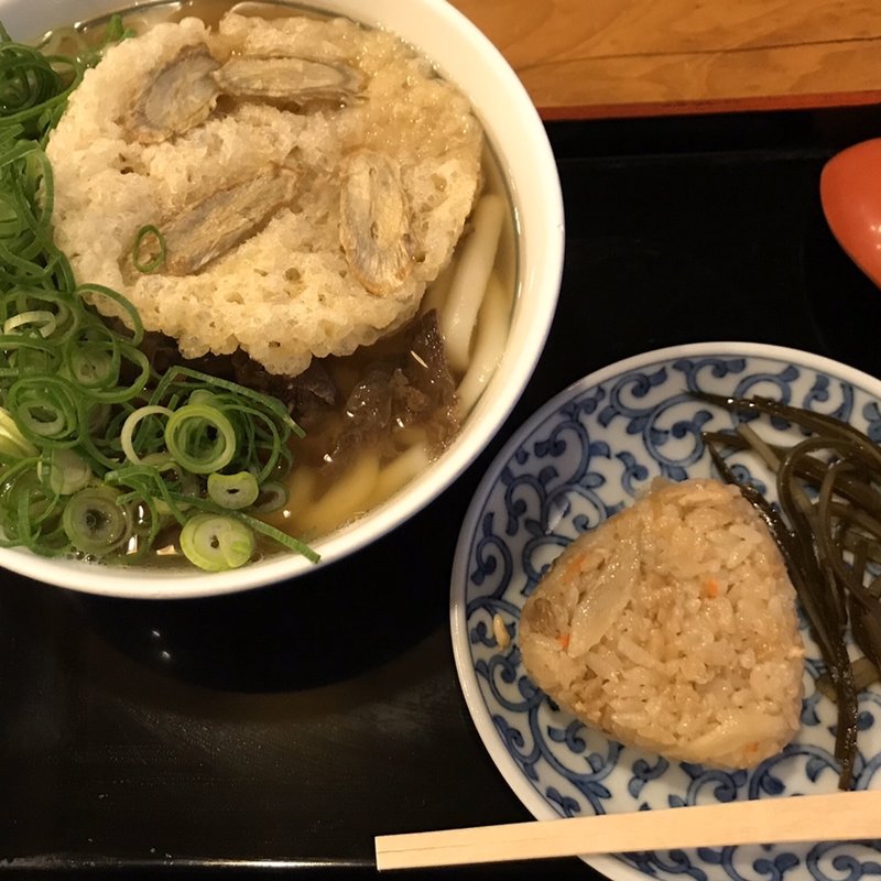 肉ゴボウ天うどん(因幡うどん 渡辺通店)