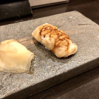 蒸し穴子(すし処 うえの)