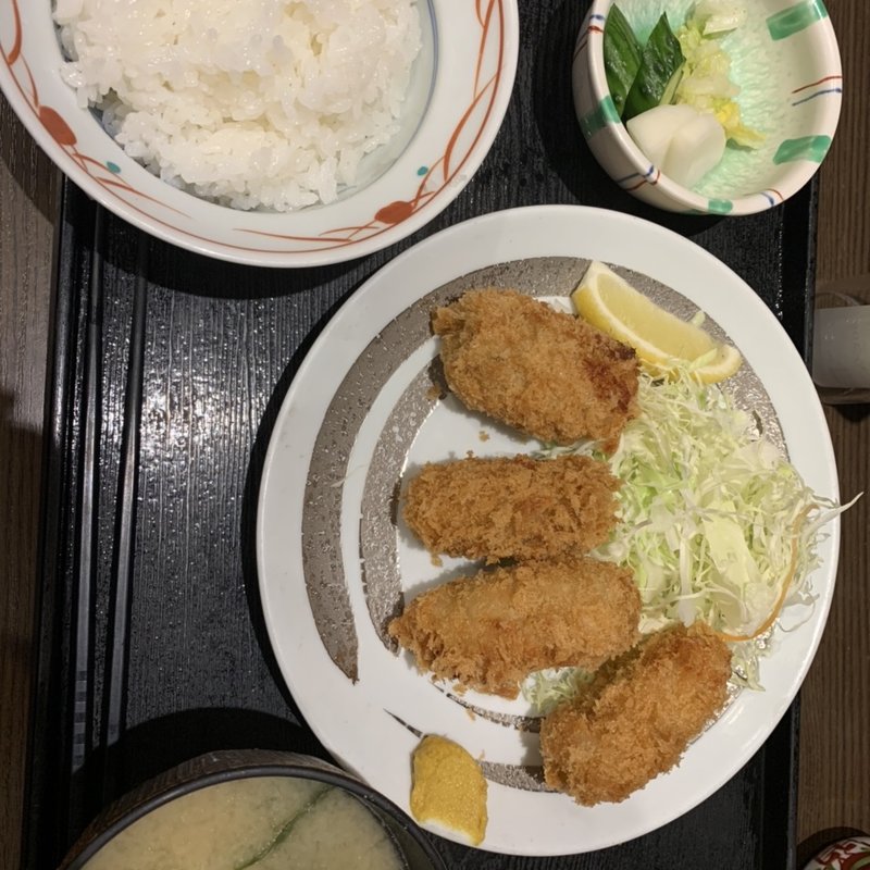 カキフライ定食(ときわ食堂)