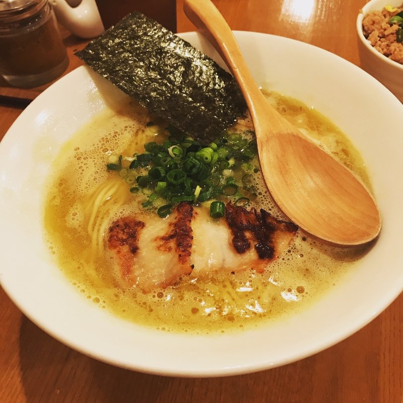 ラーメンぽてり(鶏ポタラーメン THANK お茶の水)