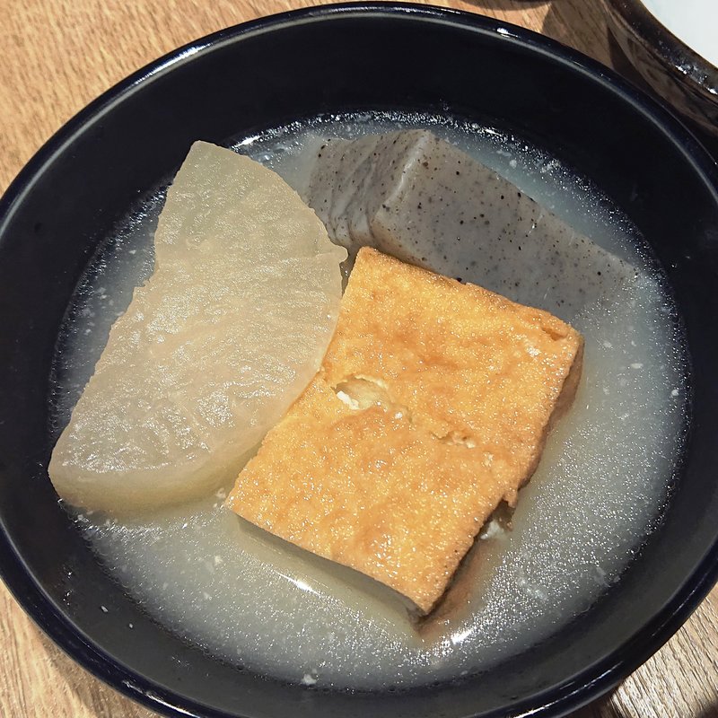 鳥だしおでん(そばえもん 川崎アゼリア店)