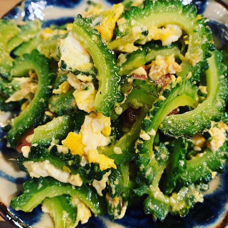 ゴーヤ＆ソーキそばハーフセット(沖縄酒場 あしびなー Whityうめだ店)