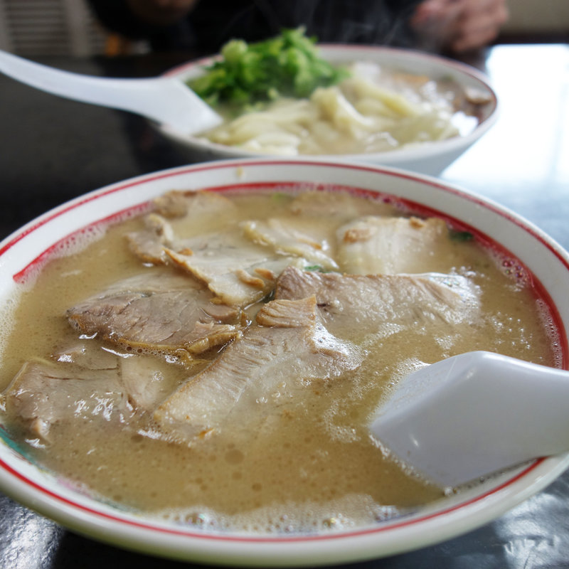 チャーシューメン(長浜ラーメン 福重家)