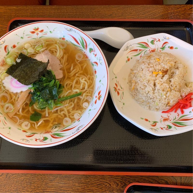 Bセット(醤油らーめん+半チャーハン)(らーめん処次男坊 )