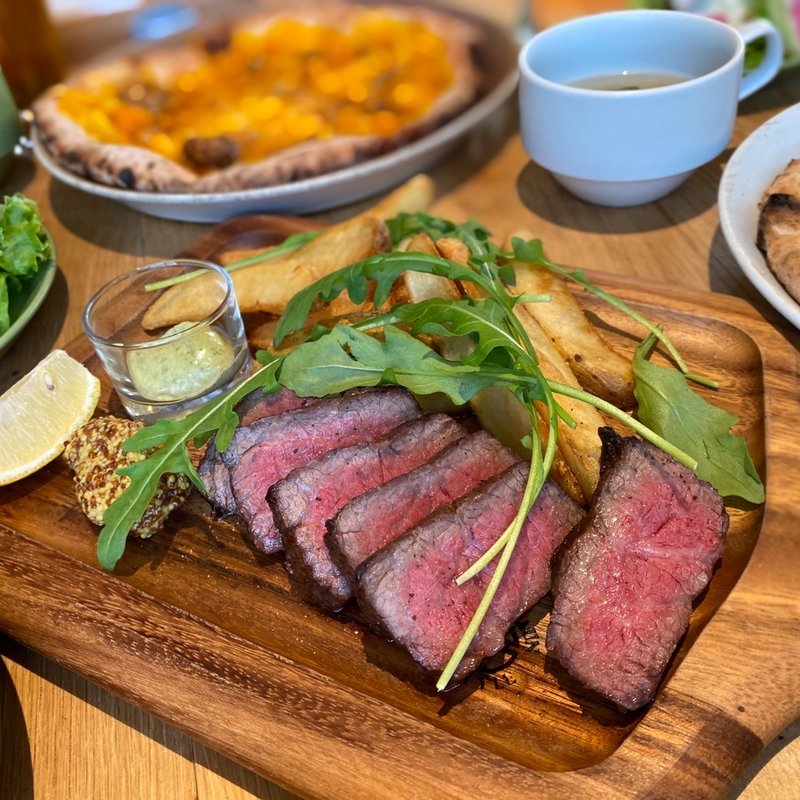 ステーキランチセット(薪窯 PIZZA・CAFE NORTH GARDEN 万博公園店)