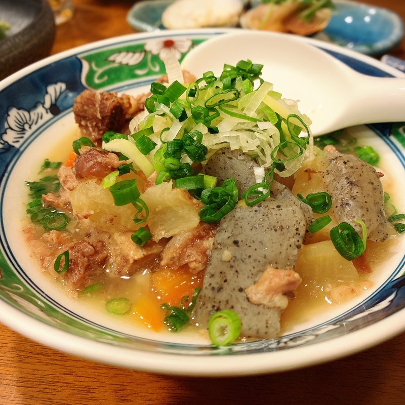 牛スジ煮(いろは寿司)