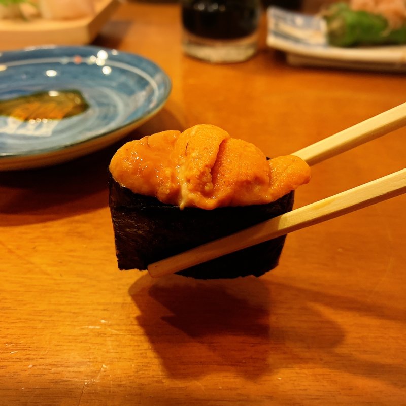 うにの軍艦巻き(いろは寿司)