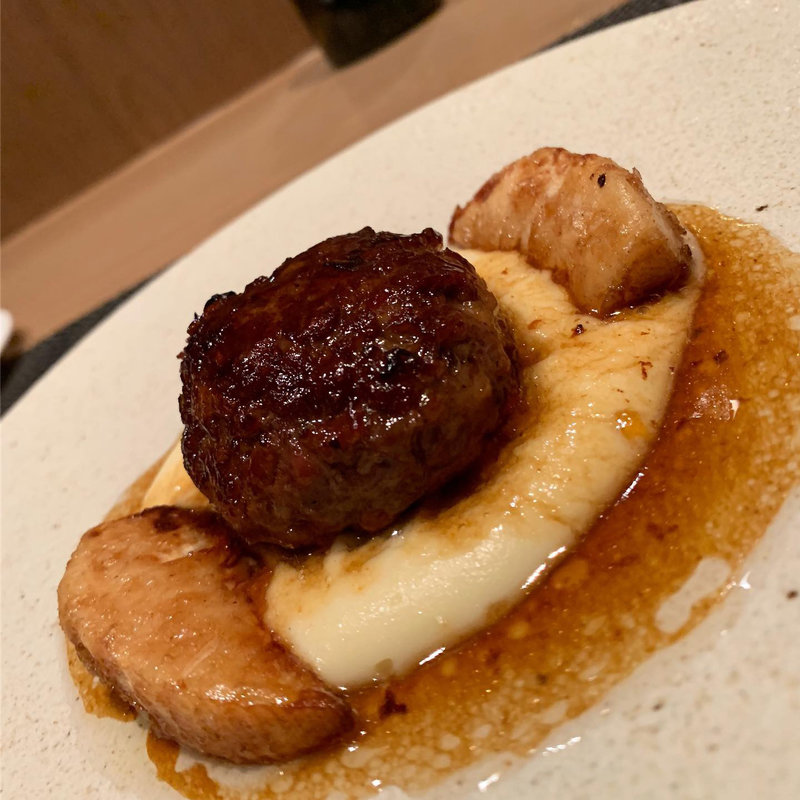 ハンバーグ コース料理(クッカーニャ)