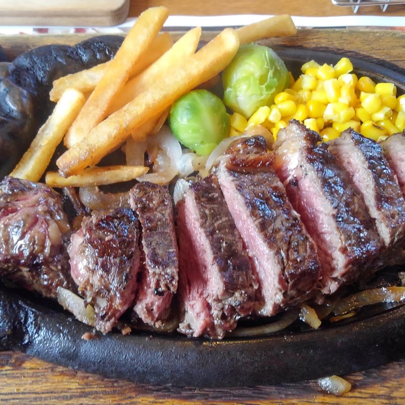 炭焼き超厚切り熟成サーロインステーキ(ステーキハウス ブロンコビリー北綾瀬店)