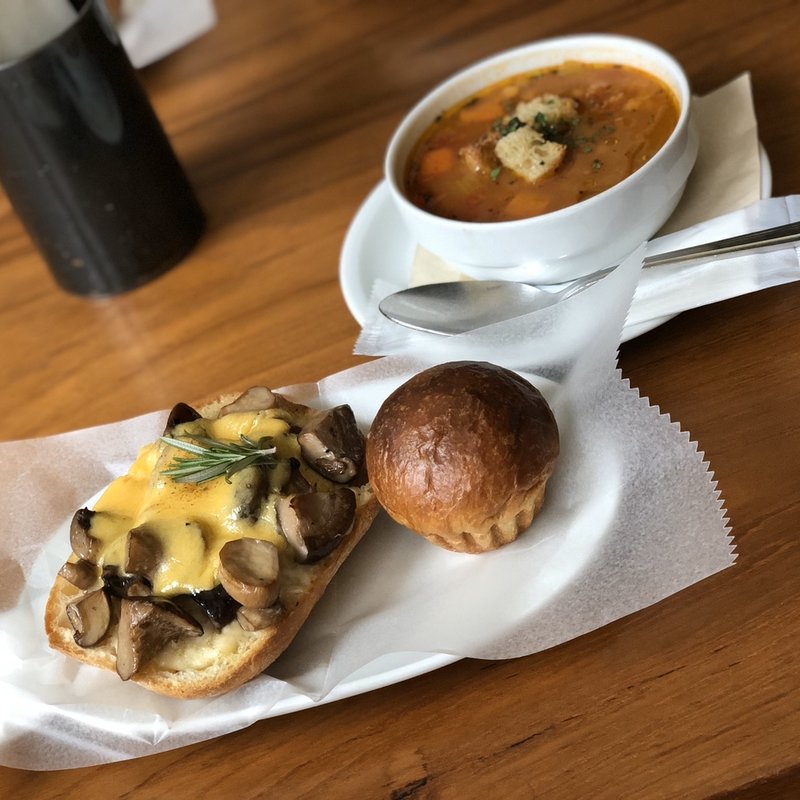 (ブレッドワークス 表参道店)