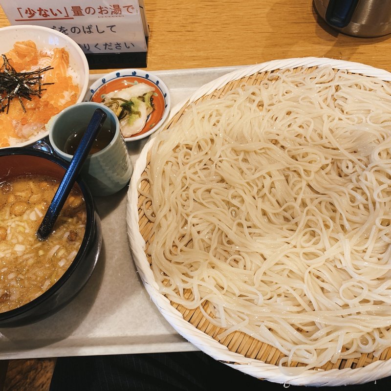 稲庭うどん大(七蔵 （ななくら）)