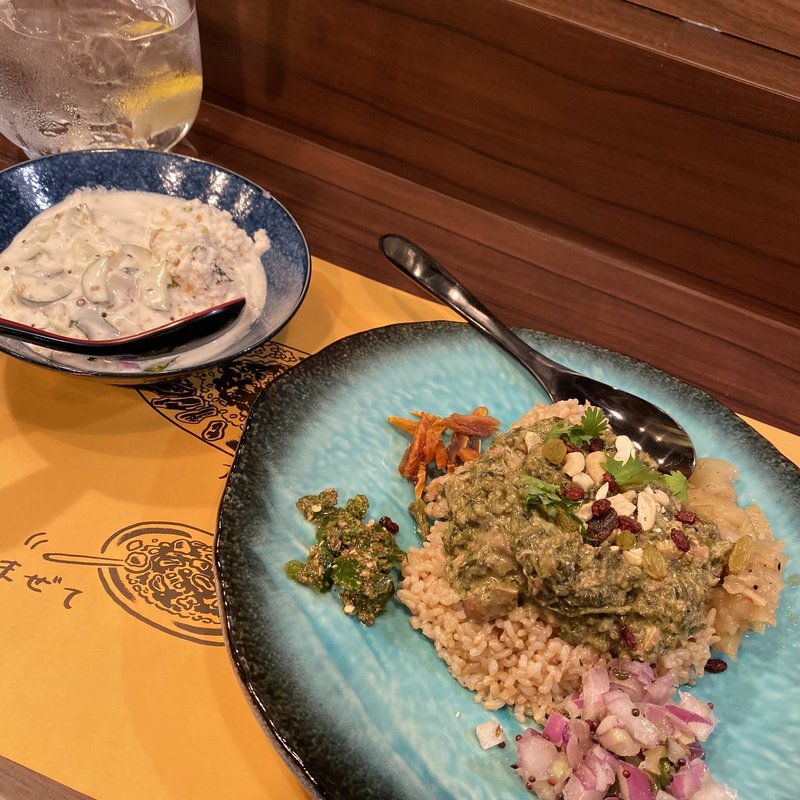 カレー(カリープンジェ)