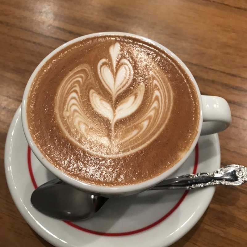 カフェラテ(ダブルトールコーヒー新宿御苑)