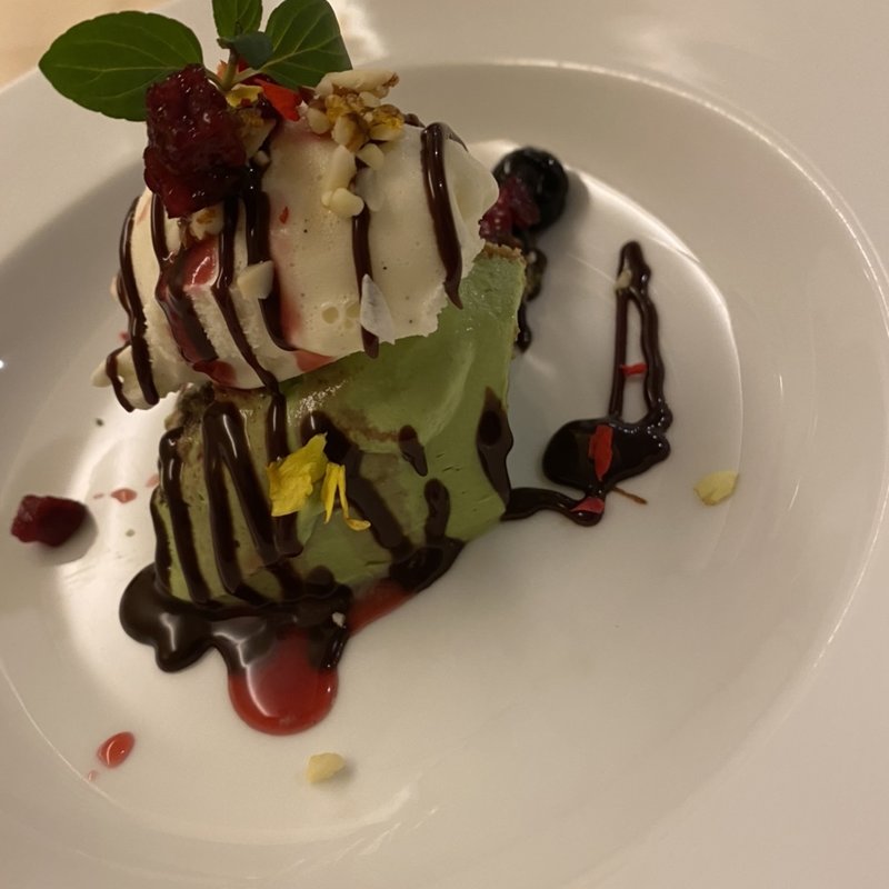 クリスマス限定コース(ブラッスリー・シェ・アキ)