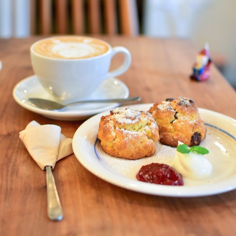 さくさくスコーン(カフェウォール)