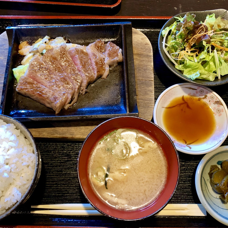 近江牛ステーキ御膳(近江や （おうみや）)