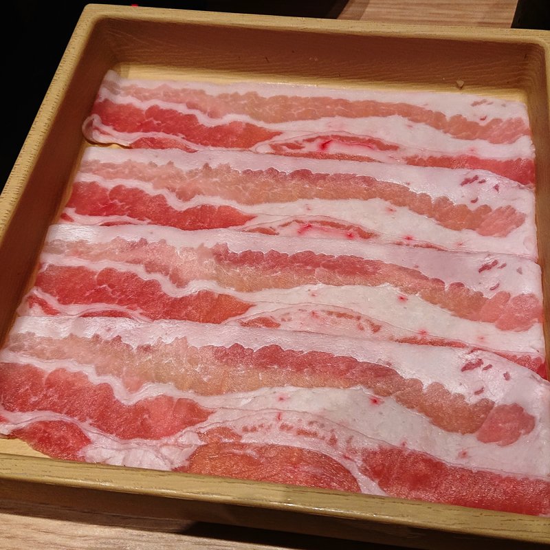 アンデス高原豚カルビ(しゃぶしゃぶ温野菜 ミューザ川崎店)