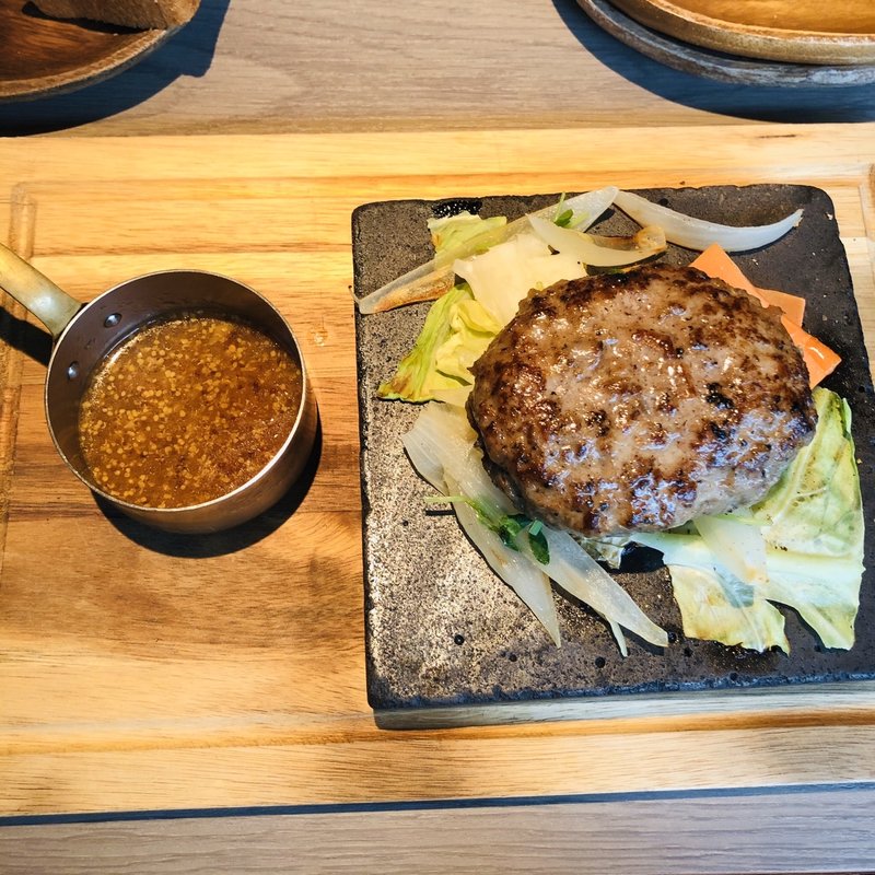 ハンバーグランチ(8G （エイトジー）)