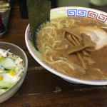 醤油ラーメン(麻布ラーメン 本店)