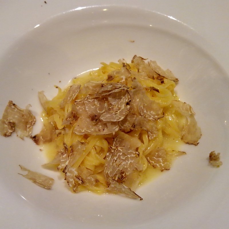 トリュフパスタ(ルッコリーナ)