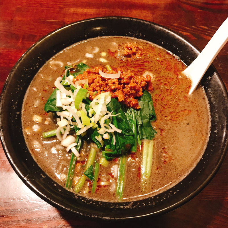 黒胡麻坦々麺(麺飯食堂 ひら匠)