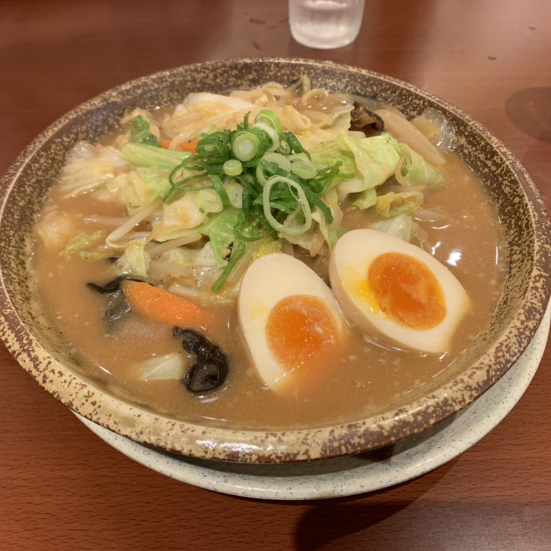 味噌ラーメン(越後秘蔵麺 無尽蔵 トレッサ横浜店)