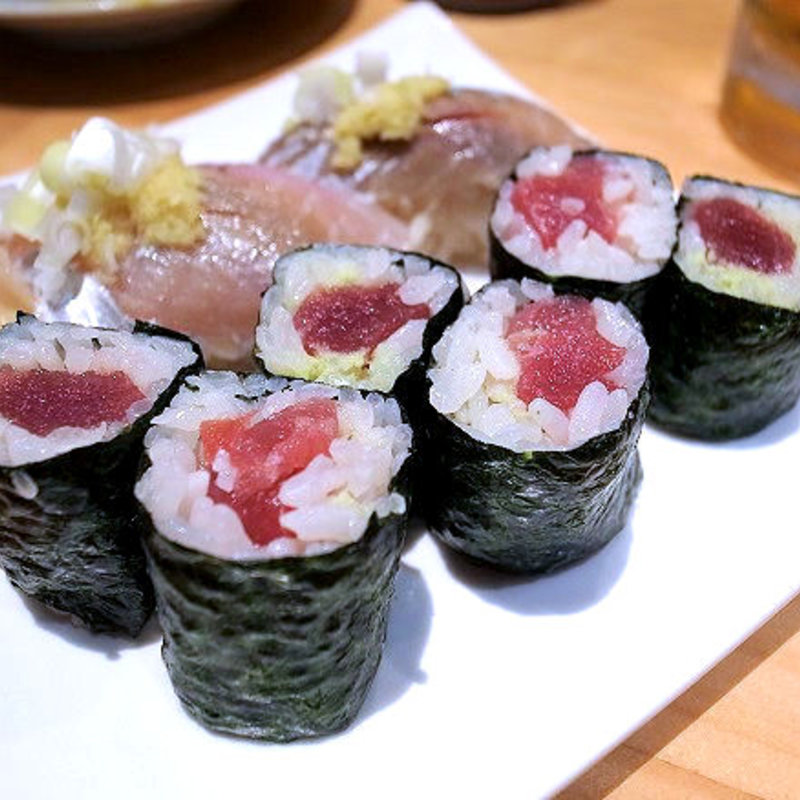 鉄火巻き(もつ焼き小江戸)