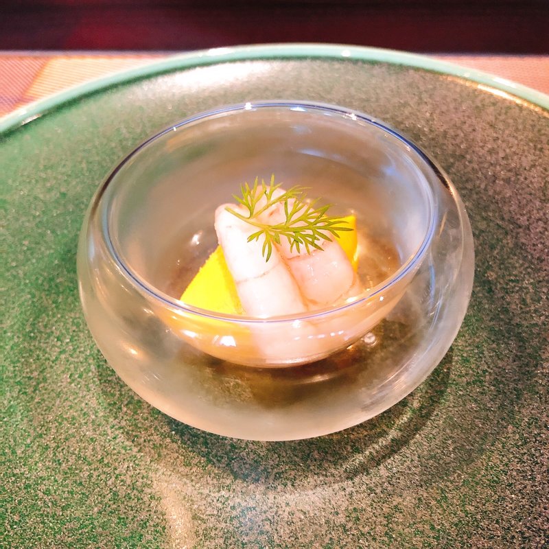 人参のババロアと甘海老の前菜(lien)