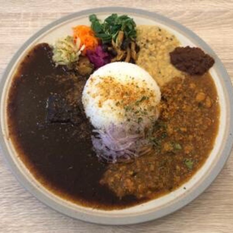 カレー2種盛り(CURRY TETRA)