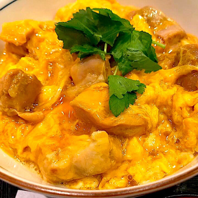 名古屋コーチン親子丼(六行亭 エスカ店)