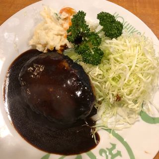 ハンバーグステーキ(洋食 ヨシカミ)