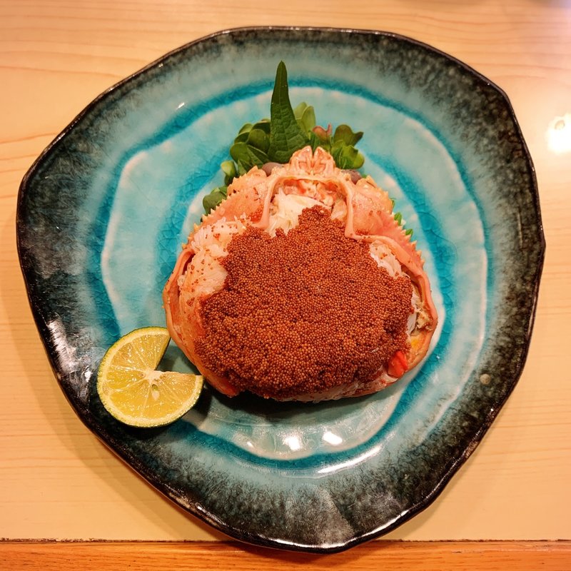 香箱ガニのつまみ(すし宗達)