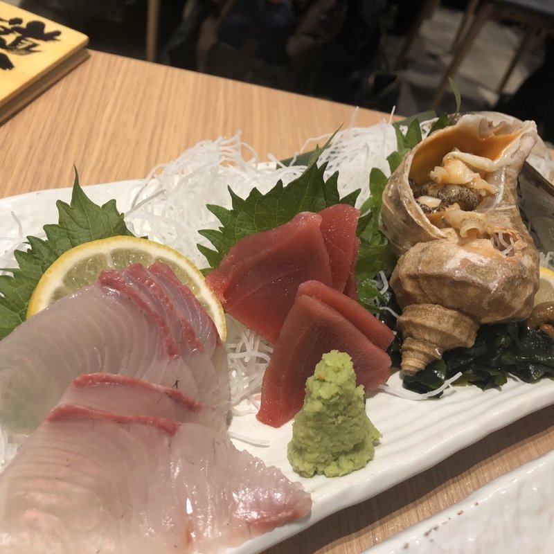 刺し盛り(北海道マルハ酒場 御徒町一号店)