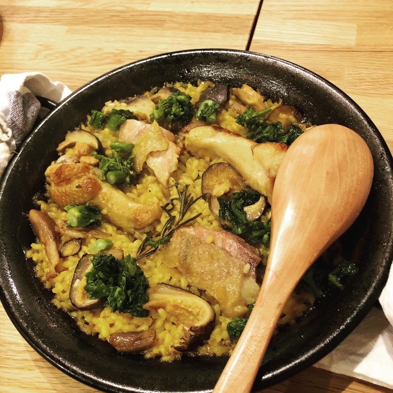 自撮り（丹波黒鷄）とキノコのパエリア　Sサイズ(Sarten（サルテン）)