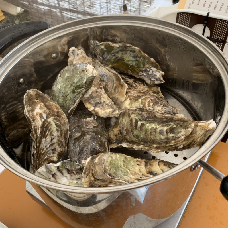 牡蠣食べ放題(宮城の牡蠣小屋)