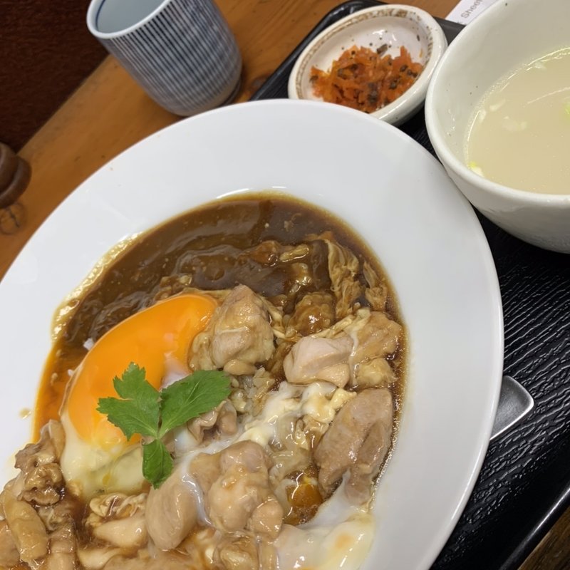 親子カレー(鳥藤 （とりとう）)