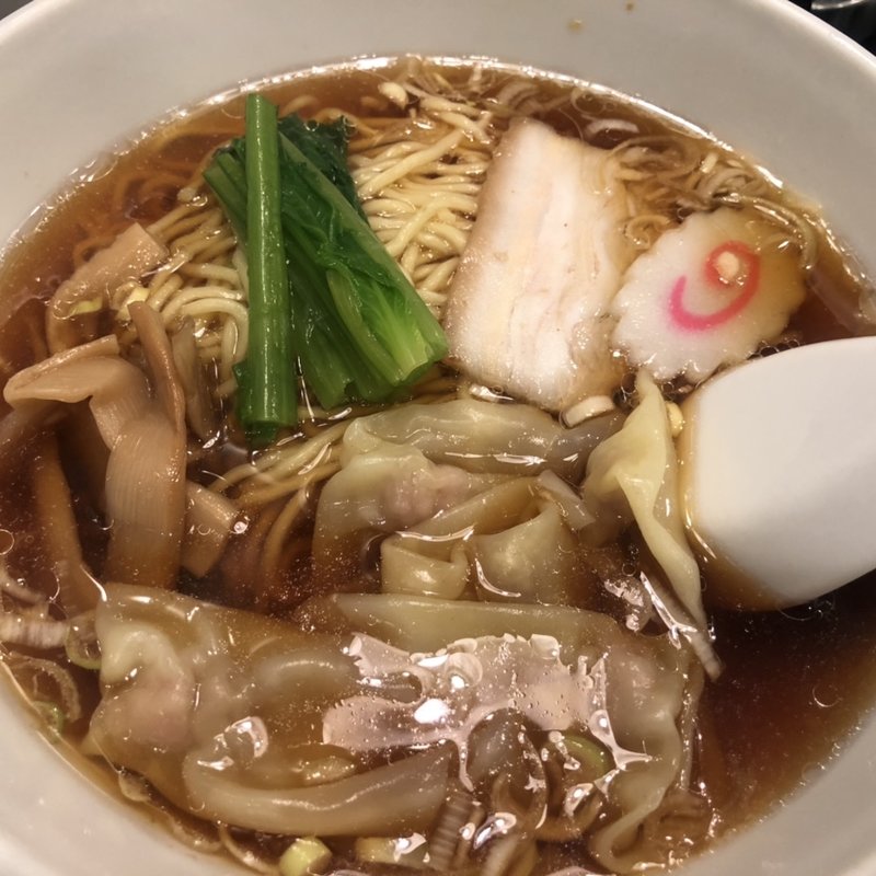 ワンタンメン(ラーメン餃子館 小次郎 新宿店 )