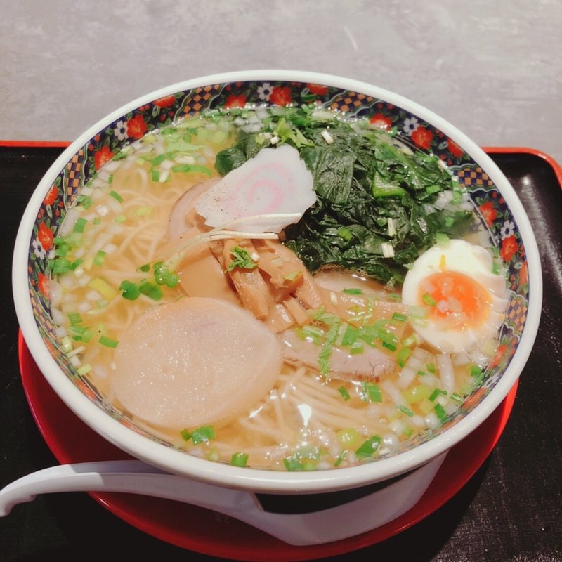味彩塩拉麺(麺厨房　あじさい)