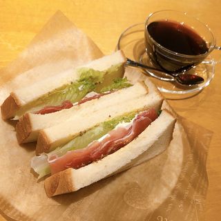 生ハムクリームチーズサンド(Cafe A.P.O.L(カフェ・ア・ポル))