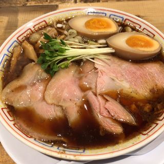サバ醤油そば＋味玉(サバ6製麺所 成城学園前店)