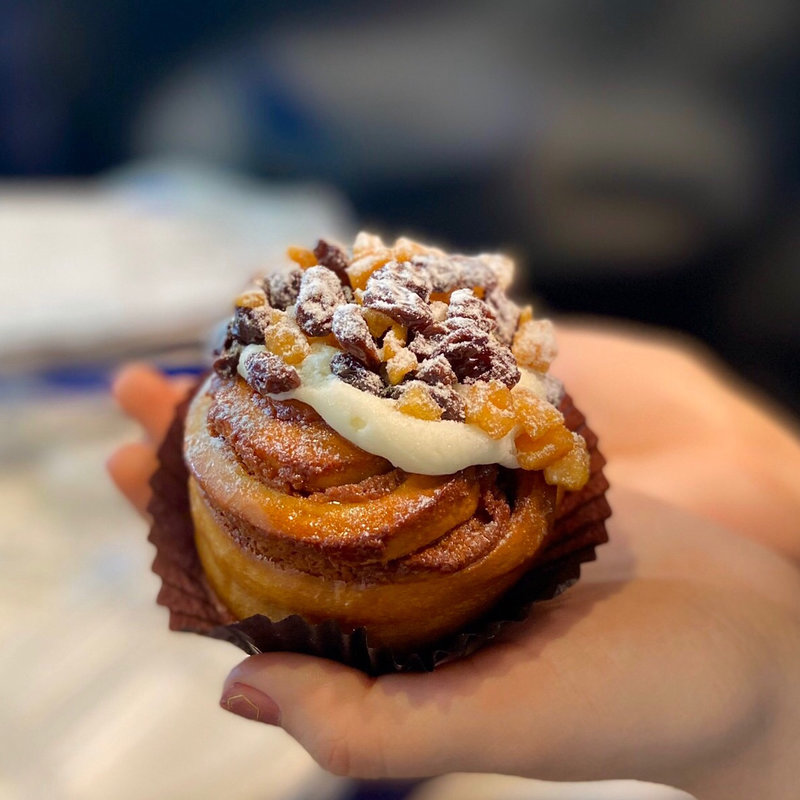 シナモンロール(りんごとレーズン)(フォション 御殿場プレミアムアウトレット店 （FAUCHON）)